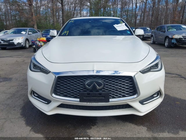 44619576 :رقم المزاد ، JN1EV7EL3LM380163 vin ، 2020 Infiniti Q60 Luxe Awd مزاد بيع