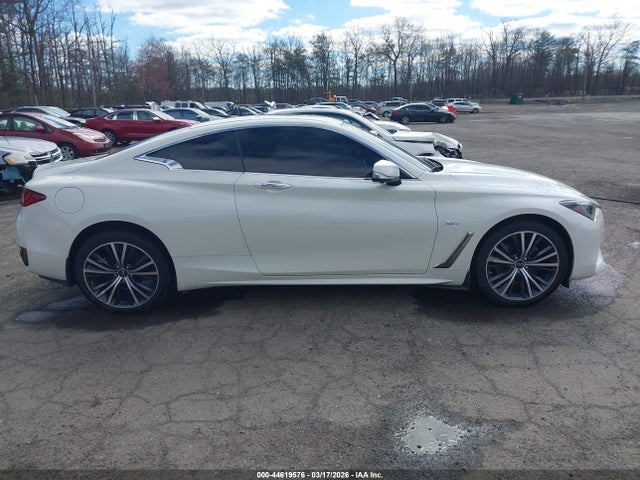 44619576 :رقم المزاد ، JN1EV7EL3LM380163 vin ، 2020 Infiniti Q60 Luxe Awd مزاد بيع