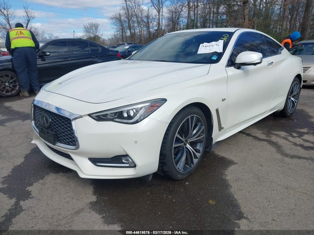 44619576 :رقم المزاد ، JN1EV7EL3LM380163 vin ، 2020 Infiniti Q60 Luxe Awd مزاد بيع