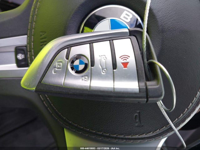 2019 BMW X5 5UXCR6C52KLL04685 Photo 10