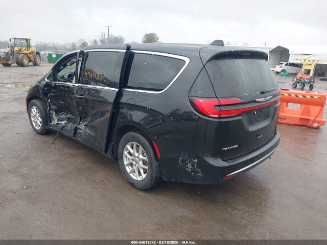 2C4RC1BG8SR570044 Chrysler Pacifica Select