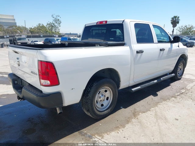 RAM 1500 Classic 2019 1C6RR7XT1KS739723 Image 4