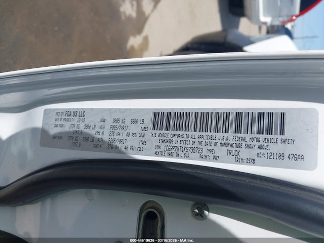 RAM 1500 Classic 2019 1C6RR7XT1KS739723 Image 9