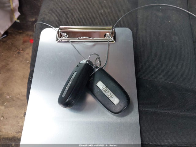 Auction sale of the 2015 Jeep Grand Cherokee Laredo, vin: 1C4RJFAG0FC230163, lot number: 44619630