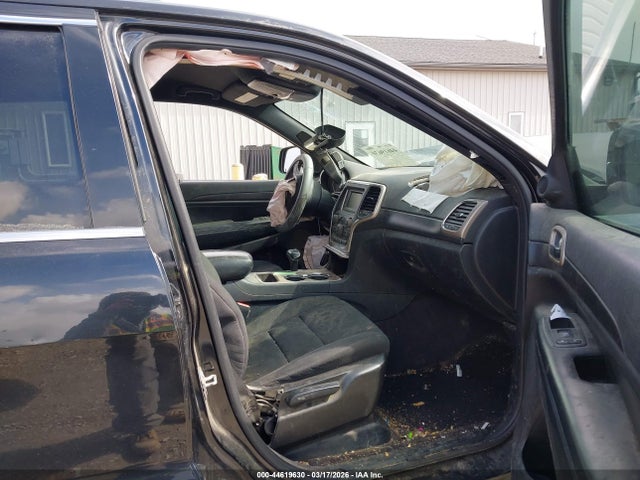 Auction sale of the 2015 Jeep Grand Cherokee Laredo, vin: 1C4RJFAG0FC230163, lot number: 44619630
