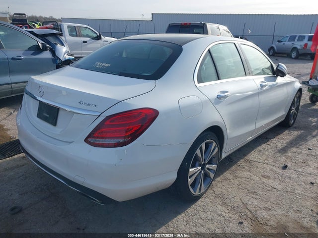 Продажа на аукционе авто 2015 Mercedes-benz C 300 4matic, vin: 55SWF4KB7FU013836, номер лота: 44619649