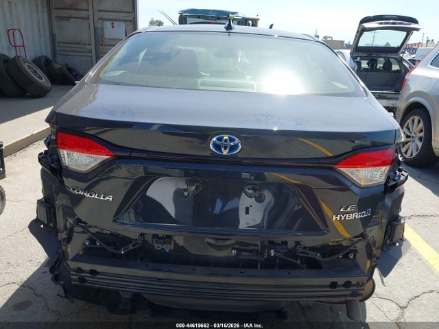 Toyota Corolla Hybrid Le 2024 JTDBCMFE4R3030916 Image 17