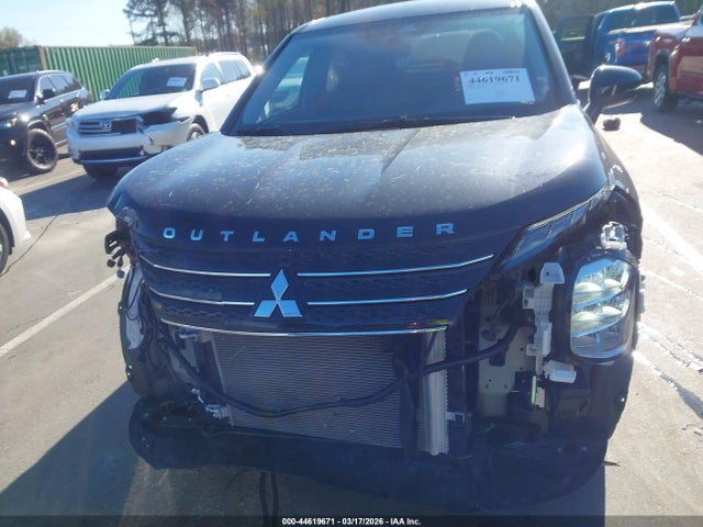 Продаж на аукціоні авто 2024 Mitsubishi Outlander Se 2.5 S-awc, vin: JA4J4VA89RZ023354, номер лоту: 44619671