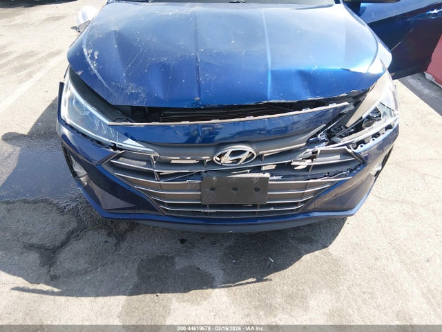 5NPD84LF1KH461800 Hyundai ELANTRA SEL