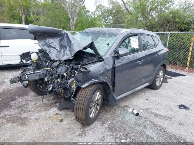 2018 HYUNDAI TUCSON KM8J33A46JU785466 Photo 1