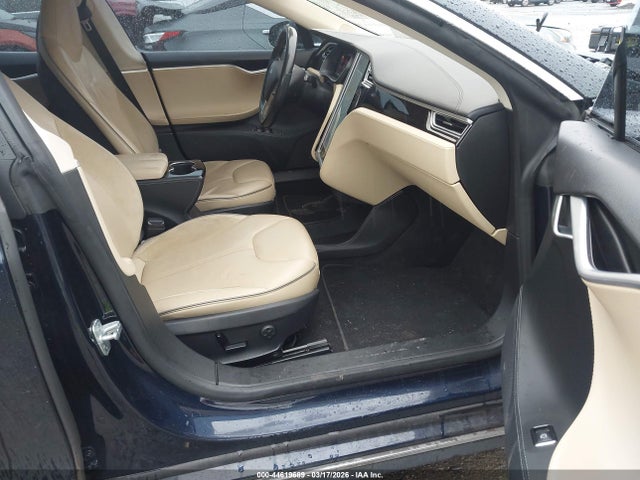 Продажа на аукционе авто 2014 Tesla Model S P85, vin: 5YJSA1H14EFP51166, номер лота: 44619689