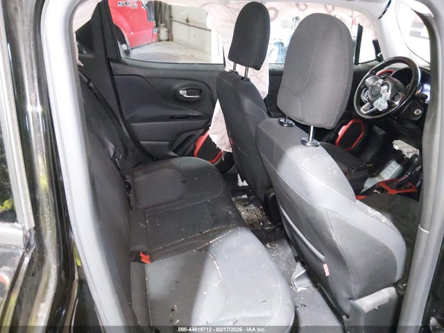 Продажа на аукционе авто 2015 Jeep Renegade Trailhawk, vin: ZACCJBCT9FPB28316, номер лота: 44619712