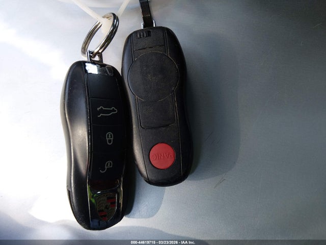 2018 PORSCHE MACAN WP1AA2A52JLB22297 Photo 10