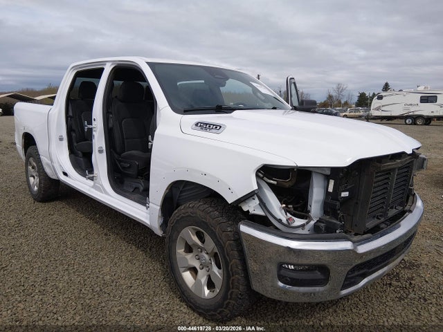 Продаж на аукціоні авто 2025 Ram 1500 Big Horn  4x4 5'7 Box, vin: 1C6SRFFP7SN591091, номер лоту: 44619728
