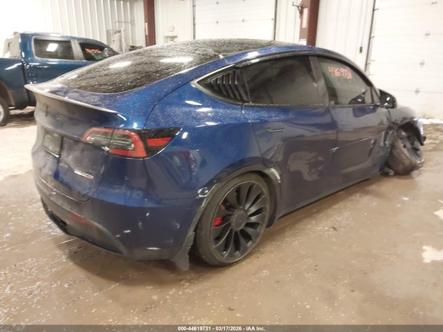 2023 Tesla Model Y Performance Dual Motor All-wheel Drive მანქანა იყიდება აუქციონზე, vin: 7SAYGDEF6PF795895, აუქციონის ნომერი: 44619731