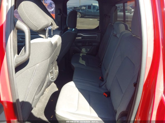 44619736 :رقم المزاد ، 1C6SRFBT1MN527800 vin ، 2021 Ram 1500 Big Horn  4x4 6'4 Box مزاد بيع