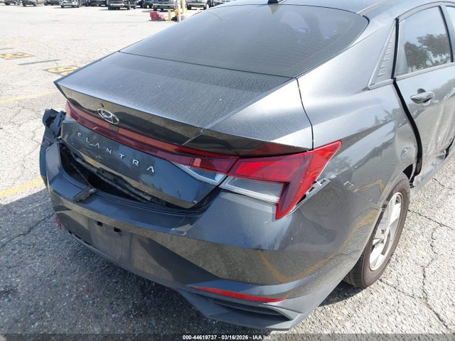 5NPLL4AG0MH024878 Hyundai ELANTRA SE