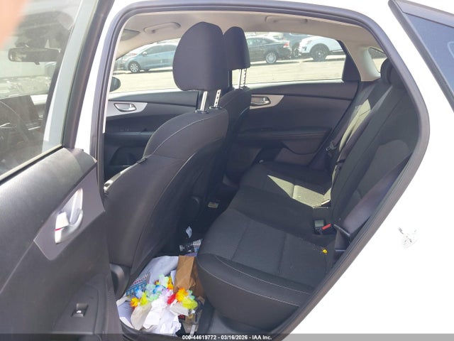 3KPF24AD7RE714998 KIA Forte Lxs