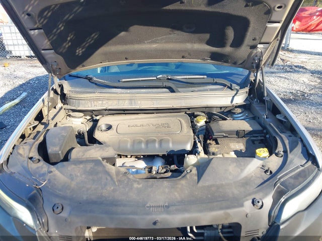 Продаж на аукціоні авто 2019 Jeep Cherokee Latitude Fwd, vin: 1C4PJLCB5KD286451, номер лоту: 44619773