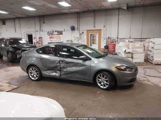 44619776 :رقم المزاد ، 1C3CDFBA3DD311032 vin ، 2013 Dodge Dart Sxt مزاد بيع