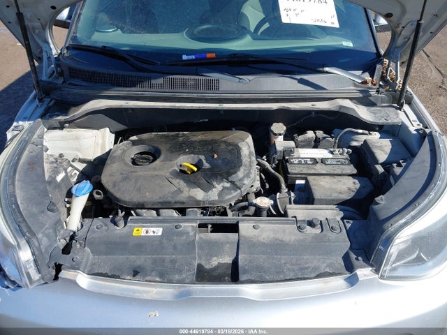 KIA SOUL + 2015 KNDJP3A57F7761233 Image 10