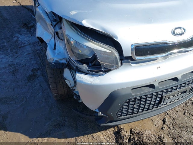 KIA SOUL + 2015 KNDJP3A57F7761233 Image 14