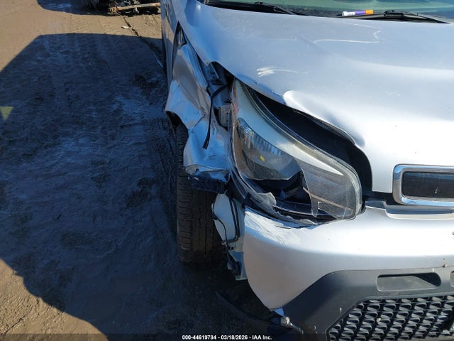 KIA SOUL + 2015 KNDJP3A57F7761233 Image 15