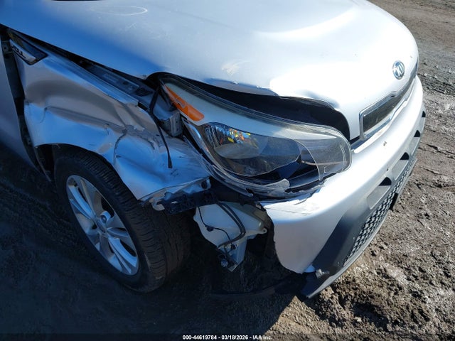 KIA SOUL + 2015 KNDJP3A57F7761233 Image 6