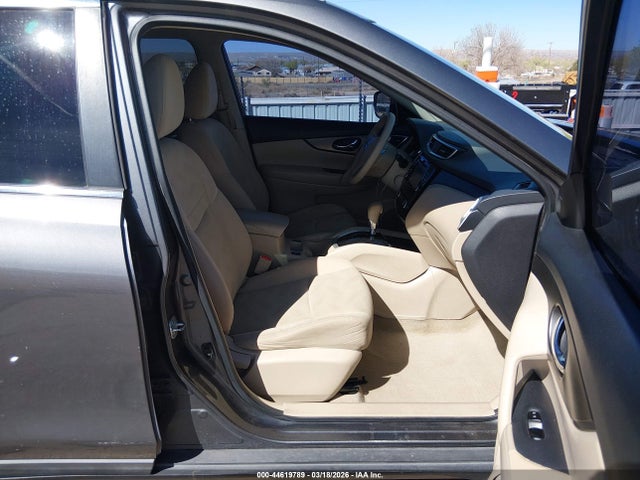 5N1AT2MVXFC771114 Nissan ROGUE SV