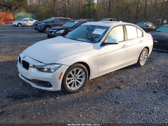 44619790 :رقم المزاد ، WBA8E5G51GNT94704 vin ، 2016 Bmw 320i Xdrive مزاد بيع