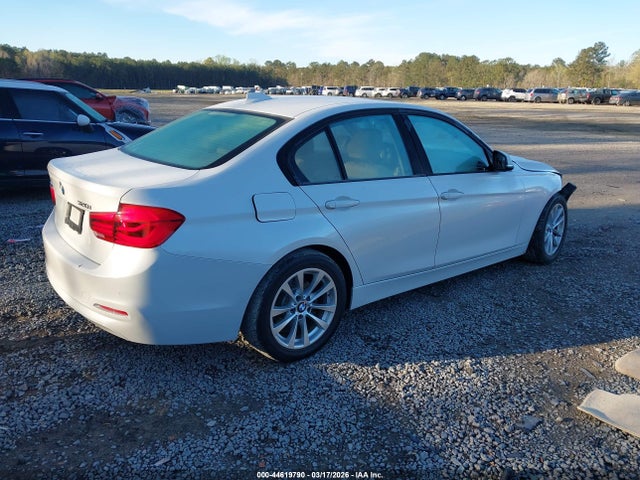 44619790 :رقم المزاد ، WBA8E5G51GNT94704 vin ، 2016 Bmw 320i Xdrive مزاد بيع