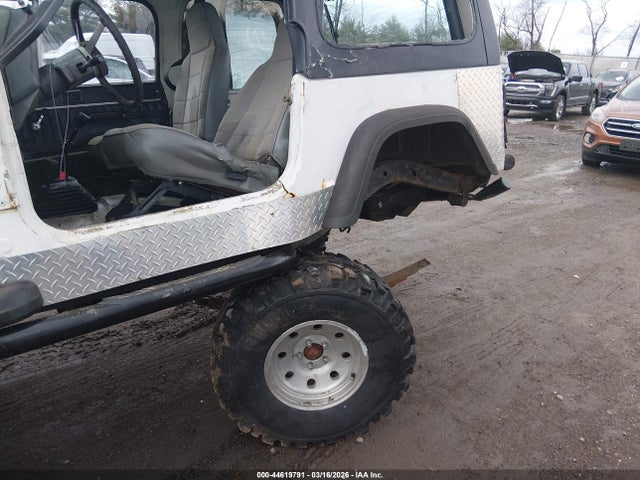 Продажа на аукционе авто 1989 Jeep Wrangler / Yj, vin: 2J4FY19E3KJ137359, номер лота: 44619791