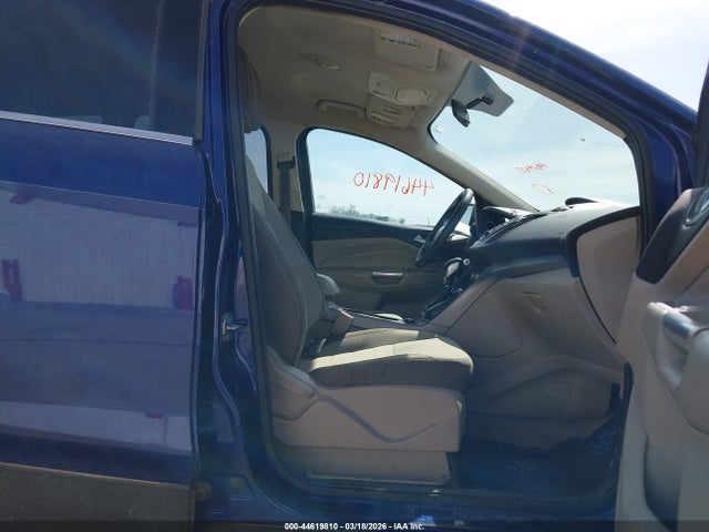 1FMCU0GX5EUD17000 Ford ESCAPE SE