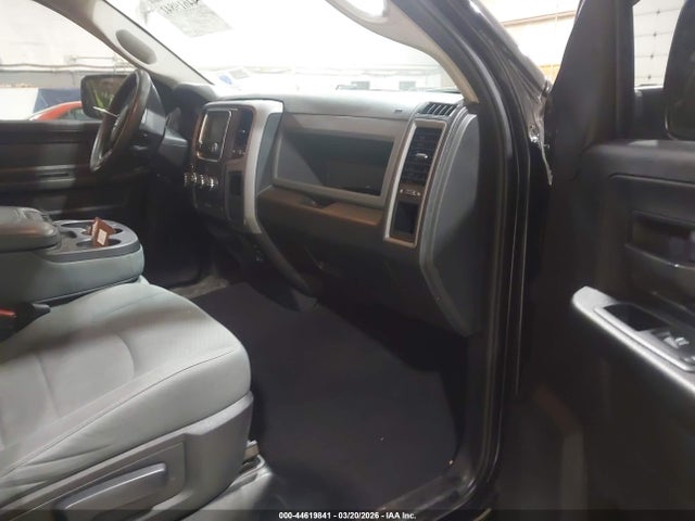 44619841 :رقم المزاد ، 1C6RR6FG9HS591716 vin ، 2017 Ram 1500 Tradesman  4x2 6'4 Box مزاد بيع