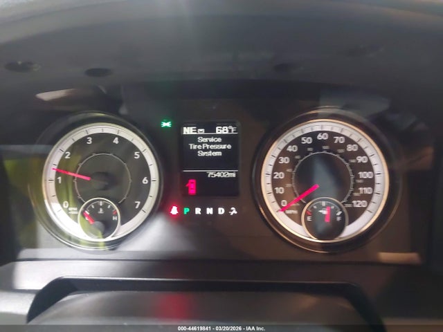 44619841 :رقم المزاد ، 1C6RR6FG9HS591716 vin ، 2017 Ram 1500 Tradesman  4x2 6'4 Box مزاد بيع