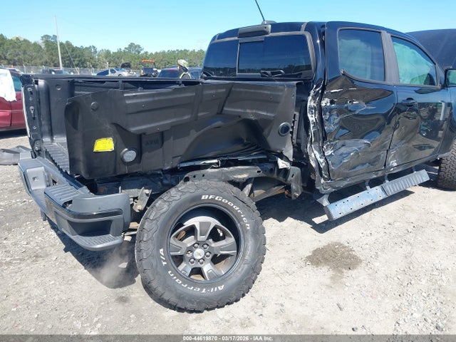 1GCGSDEN3J1327573 Chevrolet Colorado Z71