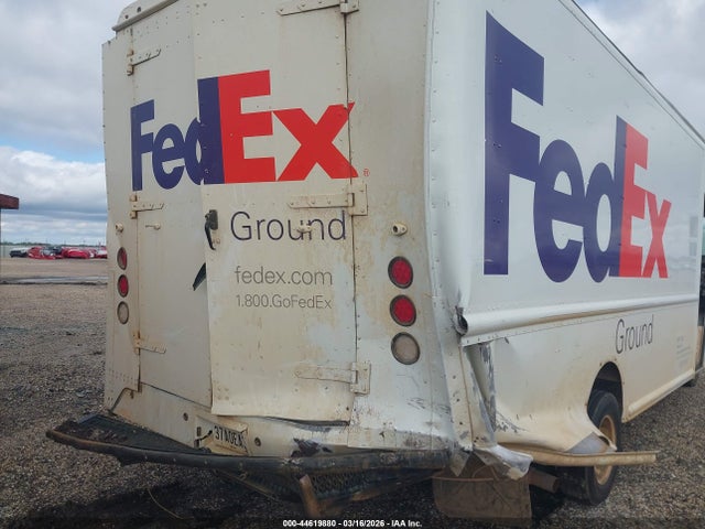 44619880 :رقم المزاد ، 1FC3E4KK0MDC10567 vin ، 2021 Ford Econoline E450 Super Duty Commercial Stripped Chassis مزاد بيع