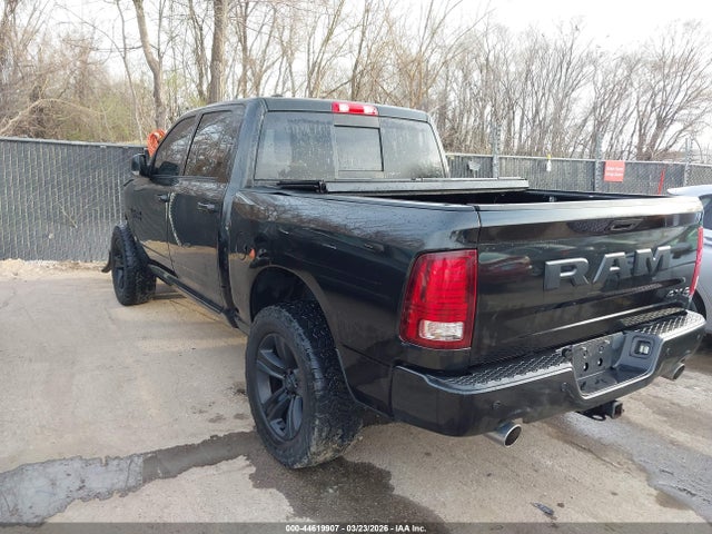 44619907 :رقم المزاد ، 1C6RR7MT7HS621902 vin ، 2017 Ram 1500 Sport مزاد بيع