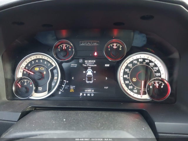 44619907 :رقم المزاد ، 1C6RR7MT7HS621902 vin ، 2017 Ram 1500 Sport مزاد بيع