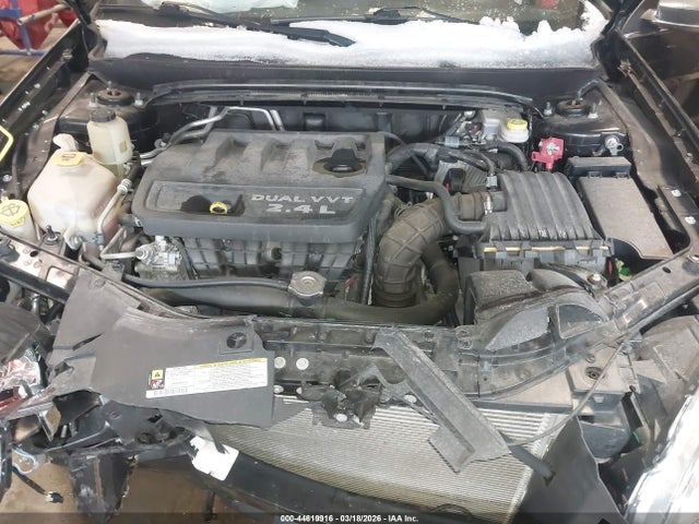 2011 Chrysler 200 Limited მანქანა იყიდება აუქციონზე, vin: 1C3BC2FB4BN572008, აუქციონის ნომერი: 44619916