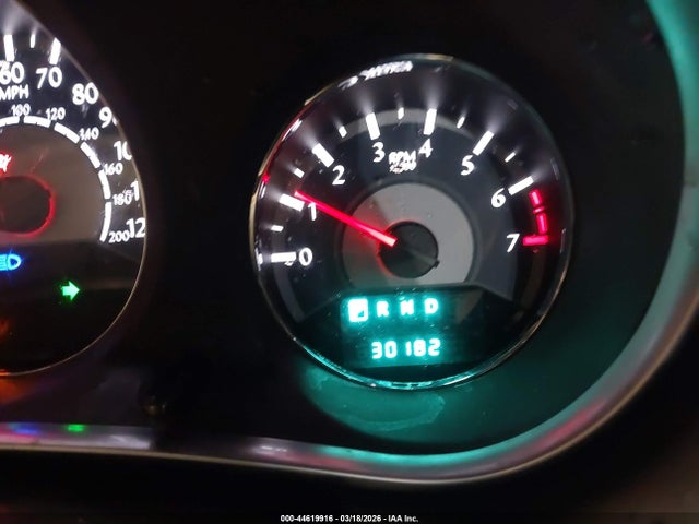 2011 Chrysler 200 Limited მანქანა იყიდება აუქციონზე, vin: 1C3BC2FB4BN572008, აუქციონის ნომერი: 44619916