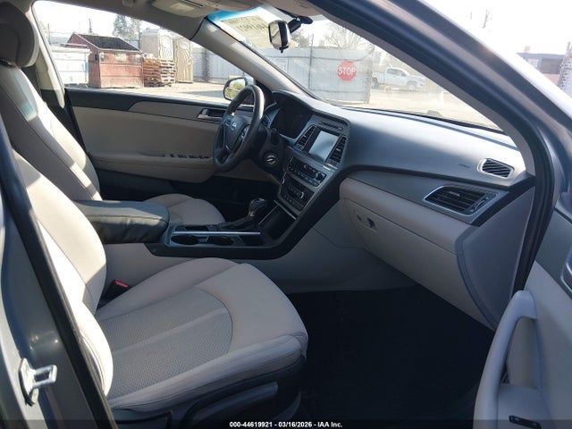 5NPE24AF1GH263704 Hyundai SONATA SE
