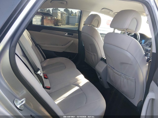 5NPE24AF1GH263704 Hyundai SONATA SE
