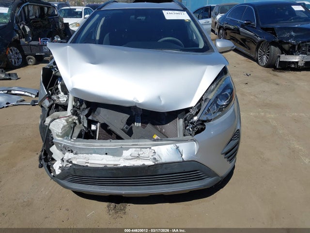 44620012 :رقم المزاد ، JTDKDTB35J1613491 vin ، 2018 Toyota Prius C Two مزاد بيع