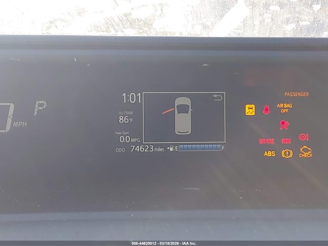 44620012 :رقم المزاد ، JTDKDTB35J1613491 vin ، 2018 Toyota Prius C Two مزاد بيع