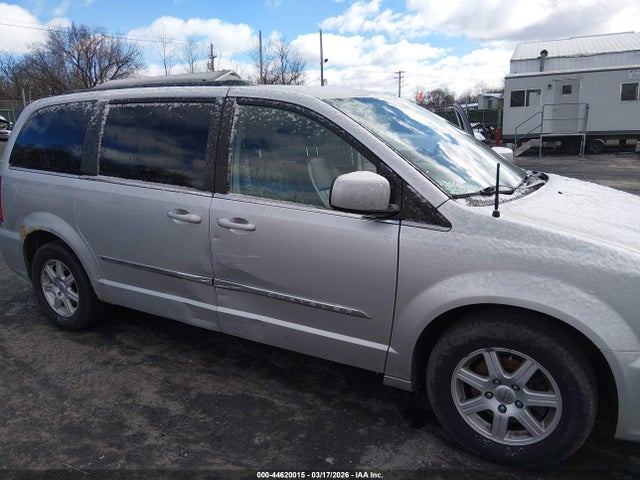 44620015 :رقم المزاد ، 2C4RC1BG3CR339697 vin ، 2012 Chrysler Town & Country Touring مزاد بيع