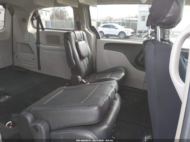 44620015 :رقم المزاد ، 2C4RC1BG3CR339697 vin ، 2012 Chrysler Town & Country Touring مزاد بيع