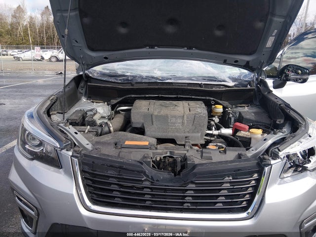 2019 Subaru Forester Touring მანქანა იყიდება აუქციონზე, vin: JF2SKAWC7KH581481, აუქციონის ნომერი: 44620028