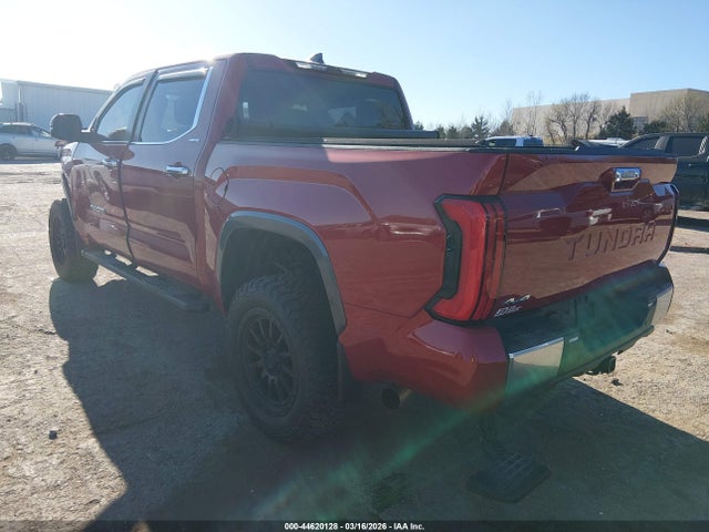 2025 Toyota Tundra Limited მანქანა იყიდება აუქციონზე, vin: 5TFJA5DB2SX330422, აუქციონის ნომერი: 44620128