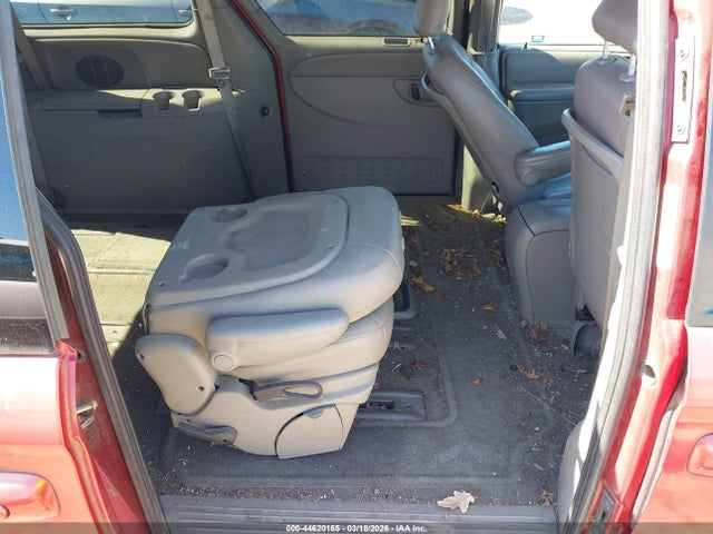2003 CHRYSLER TOWN & COUNTRY 2C4GP74L83R151623 Photo 7
